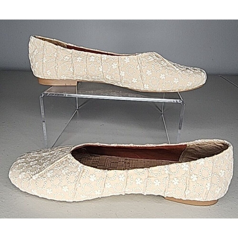Korks Shoes Womens 9 M Palmer Floral Embroidered Ballet Flats KR0012875 Beige